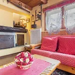Apartman La *